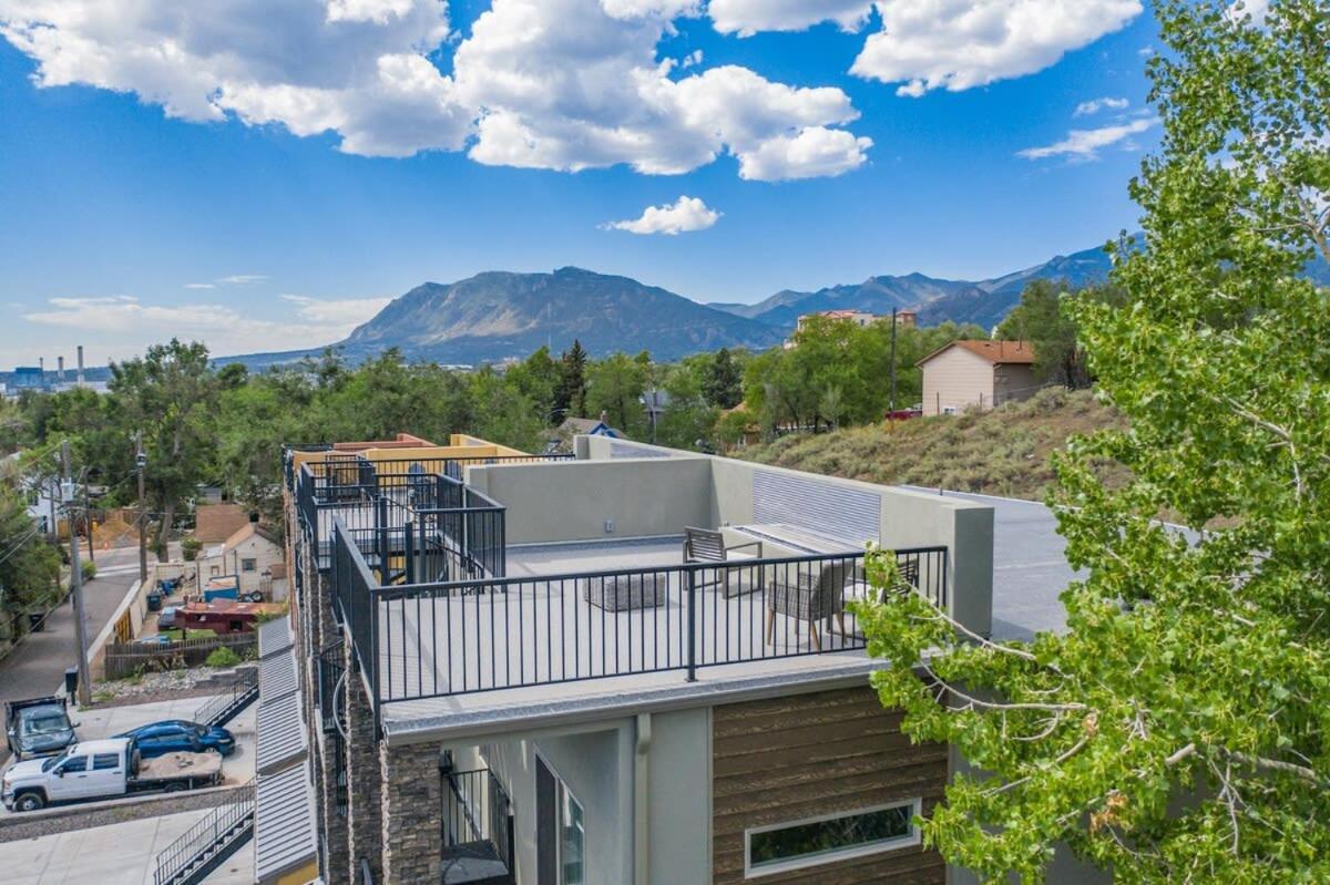 4Bd Home W Rooftop Patio Fire Pit & Mountain Views Colorado Springs Bagian luar foto