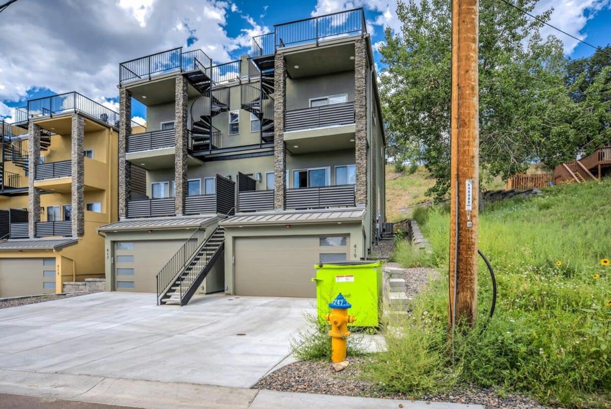 4Bd Home W Rooftop Patio Fire Pit & Mountain Views Colorado Springs Bagian luar foto