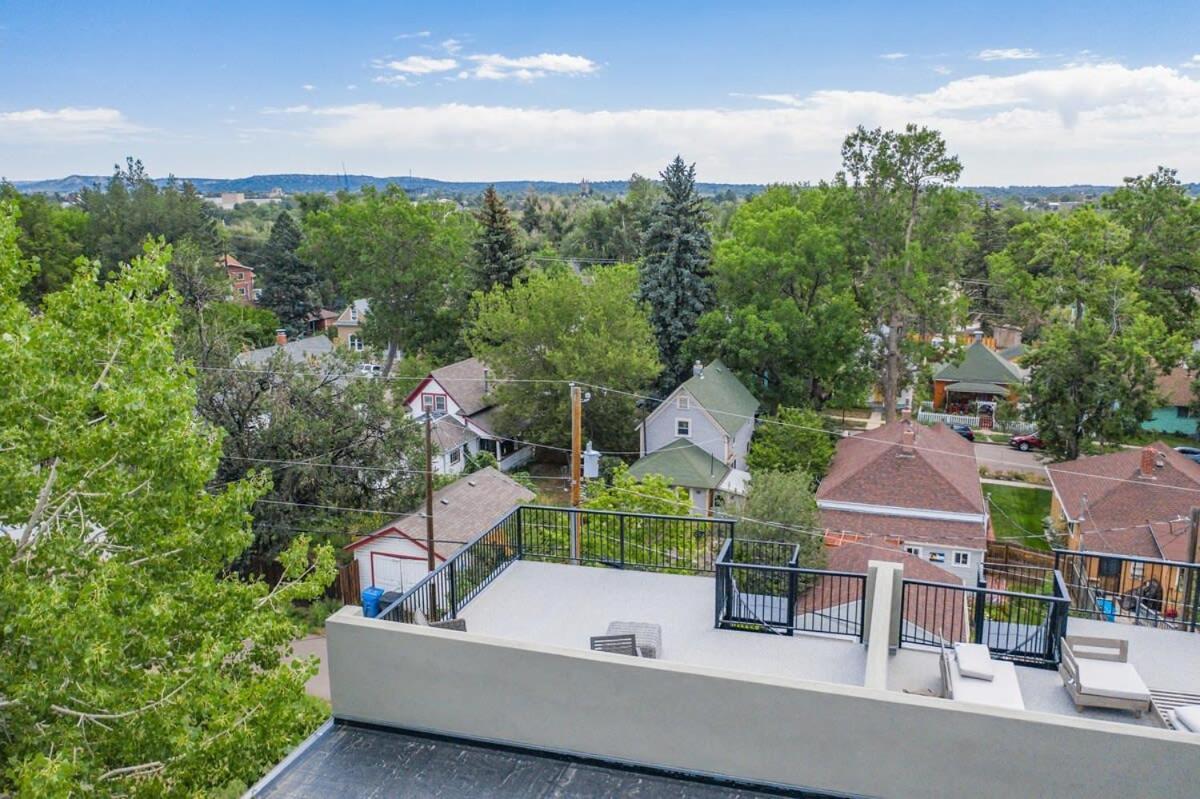 4Bd Home W Rooftop Patio Fire Pit & Mountain Views Colorado Springs Bagian luar foto