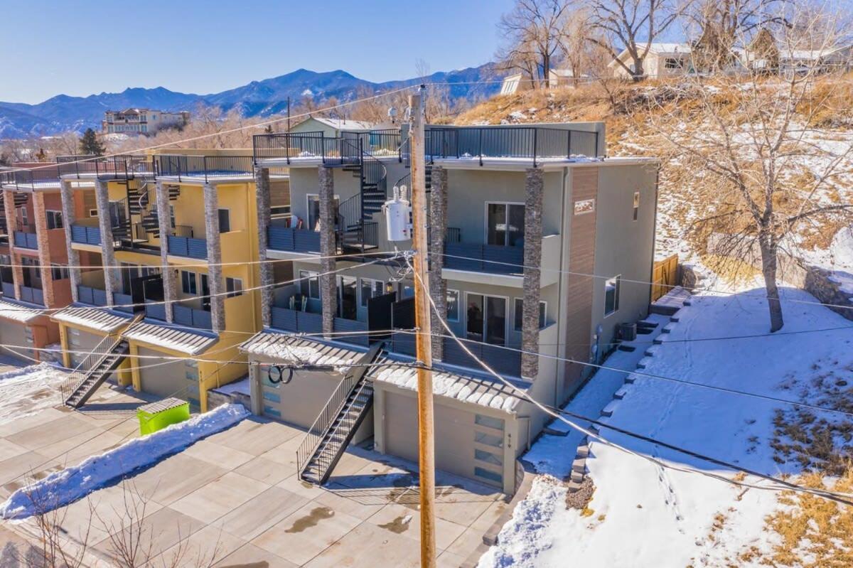 4Bd Home W Rooftop Patio Fire Pit & Mountain Views Colorado Springs Bagian luar foto