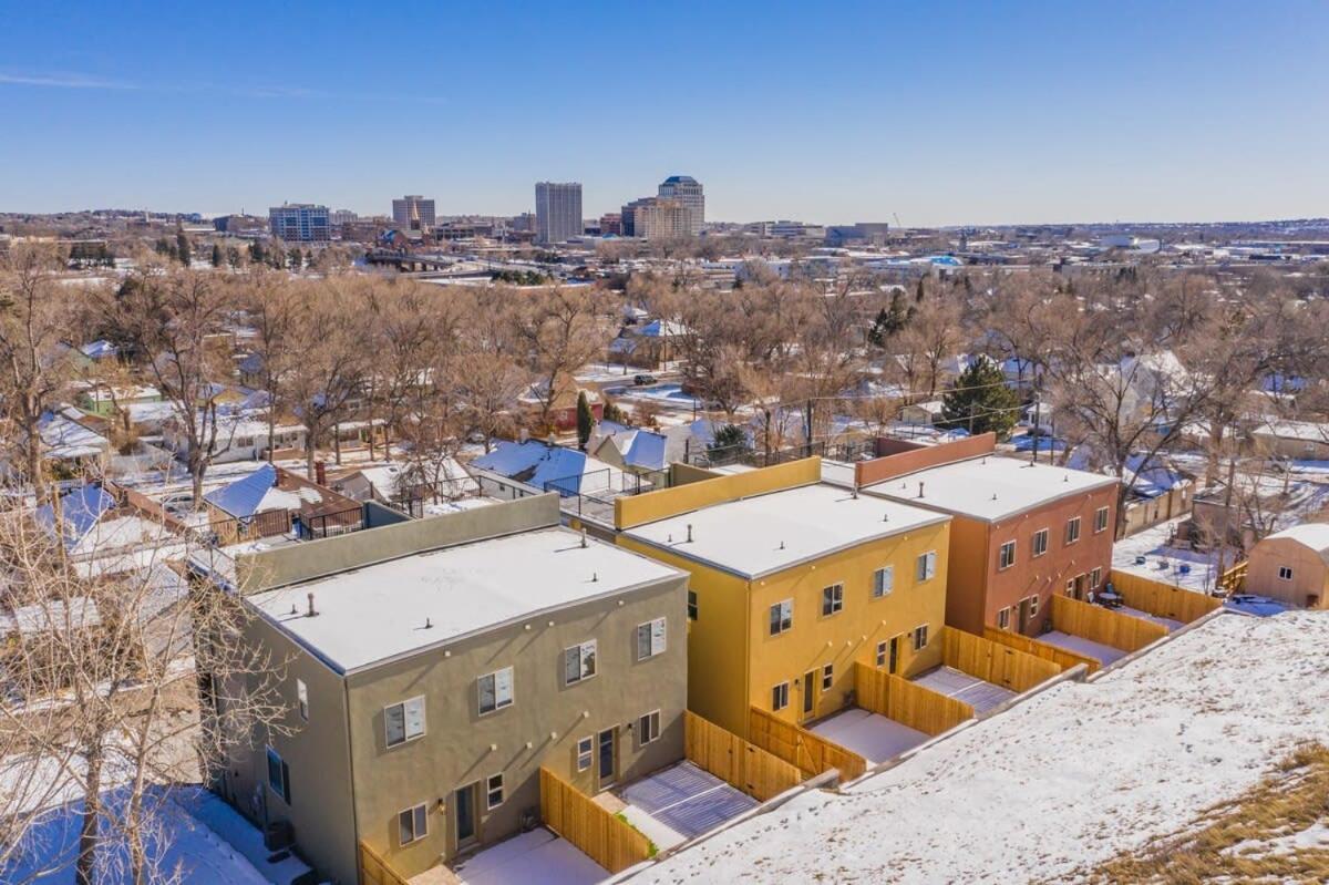 4Bd Home W Rooftop Patio Fire Pit & Mountain Views Colorado Springs Bagian luar foto