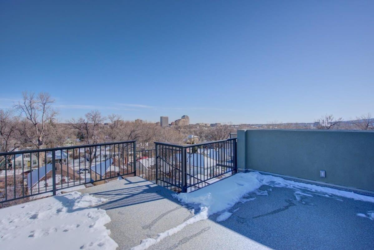 4Bd Home W Rooftop Patio Fire Pit & Mountain Views Colorado Springs Bagian luar foto